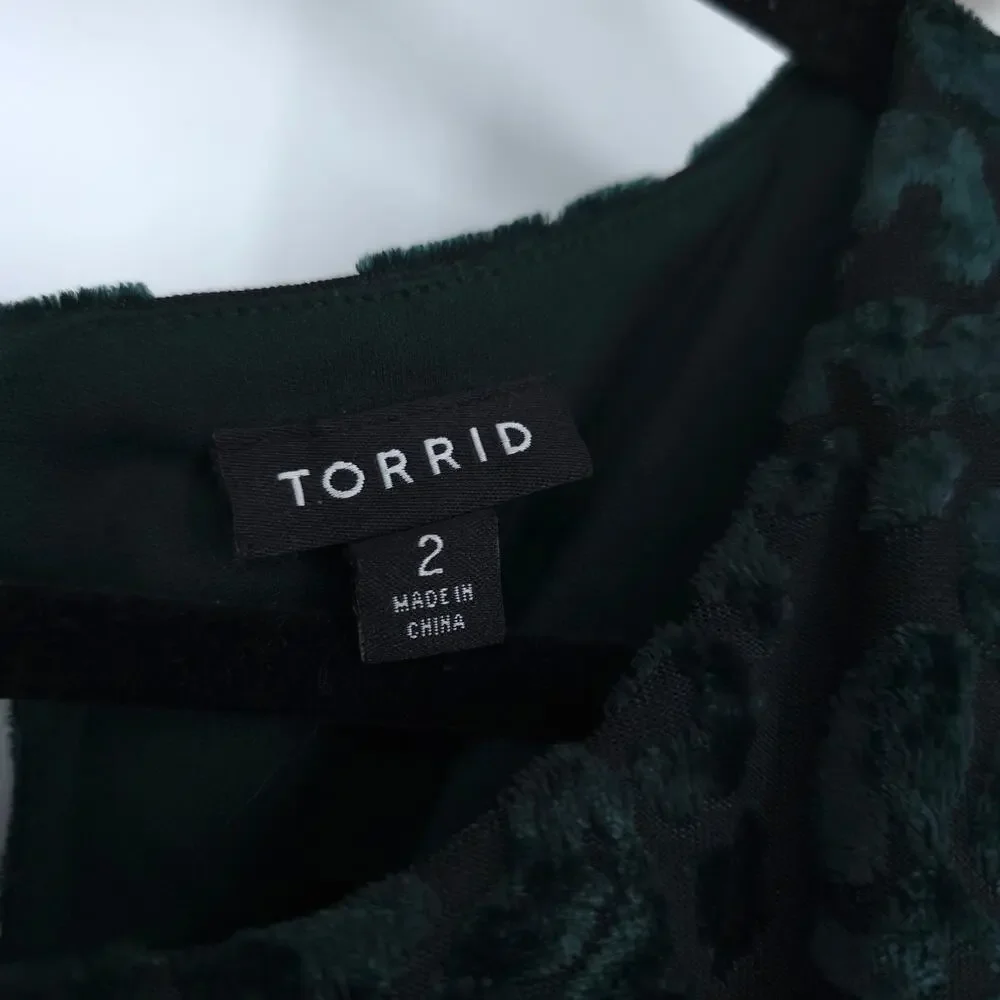 Torrid Green Velvet Burnout Cold Shoulder Skater Dress Size 2 - Picture 12 of 12